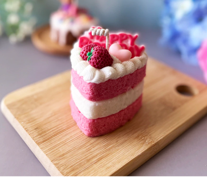 Strawberry Shortcake Ultra Design Candle